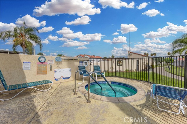 Detail Gallery Image 40 of 66 For 1295 S Cawston Ave #433,  Riverside,  CA 92545 - 1 Beds | 1 Baths
