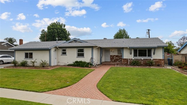 Detail Gallery Image 5 of 52 For 17148 Stare St, Northridge,  CA 91325 - 7 Beds | 5 Baths