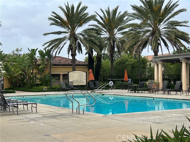 110 Waterleaf, Irvine CA: https://media.crmls.org/medias/f274e1b1-090a-4a54-8769-389dddf9cbec.jpg