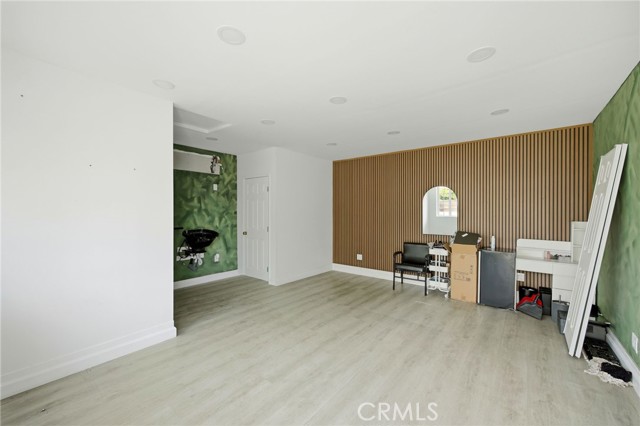 Detail Gallery Image 6 of 28 For 7108 Mammoth, Van Nuys,  CA 91405 - 3 Beds | 2 Baths