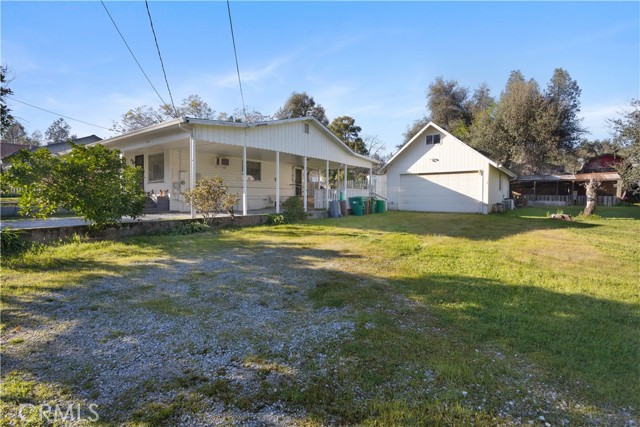 Detail Gallery Image 2 of 46 For 4141 Red Bluff, Shasta Lake,  CA 96019 - 2 Beds | 1 Baths