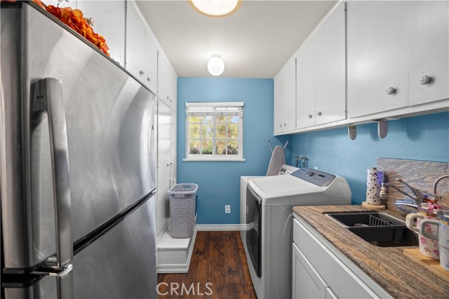 Detail Gallery Image 15 of 42 For 5981 Lakeview Ave, Yorba Linda,  CA 92886 - 4 Beds | 2/1 Baths