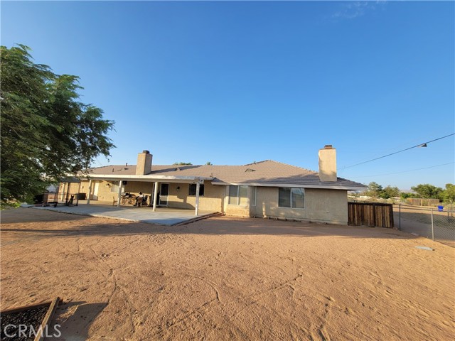 21291 Ramona Avenue, Apple Valley CA: https://media.crmls.org/medias/f276d03c-057f-41fb-8b05-9b2e70ad423f.jpg