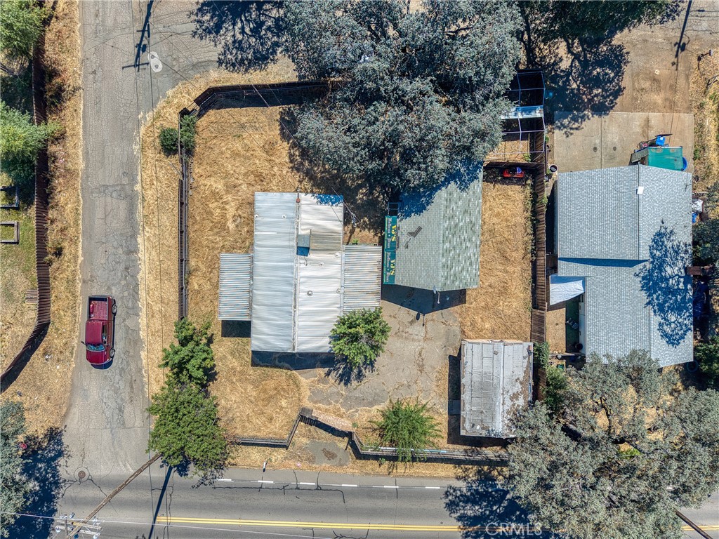 https://media.crmls.org/medias/f2774105-580d-47fb-a5ad-6951f9901220.jpg?preset=X-Large