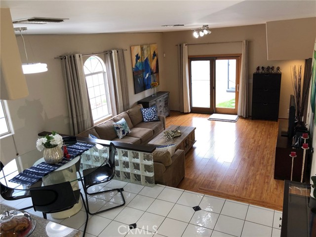 Detail Gallery Image 16 of 31 For 1958 Beverly Dr, Pasadena,  CA 91104 - 4 Beds | 4/1 Baths