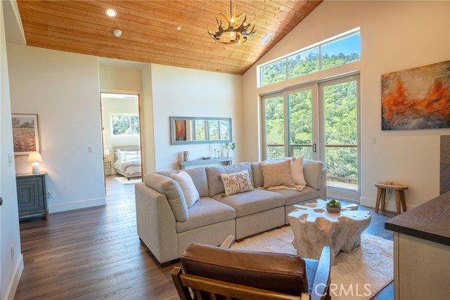 Detail Gallery Image 13 of 63 For 2935 Sorrel Ln, Paso Robles,  CA 93446 - 4 Beds | 2/1 Baths