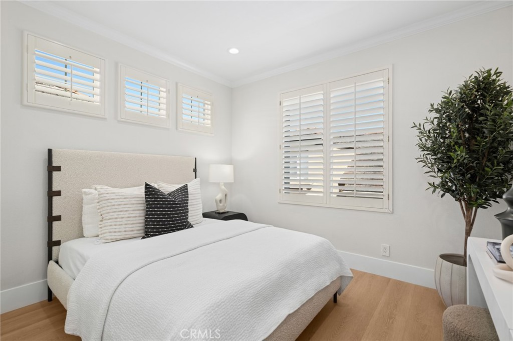 MLS #OC25264699 image #20