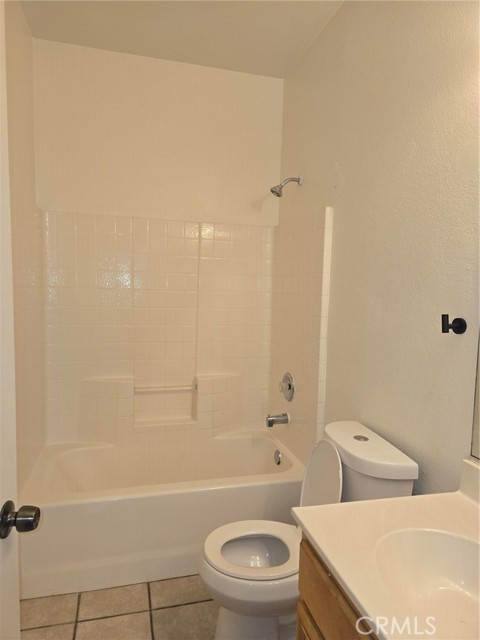 Detail Gallery Image 6 of 8 For 25850 Shoreline, Moreno Valley,  CA 92551 - 3 Beds | 2 Baths