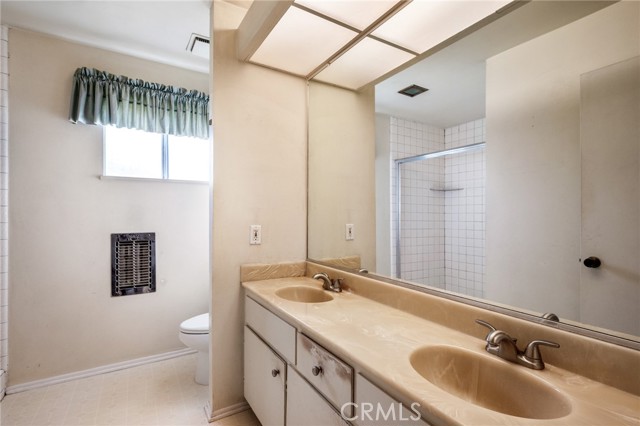 Detail Gallery Image 24 of 37 For 5229 Minturn Ave, Lakewood,  CA 90712 - 3 Beds | 2 Baths