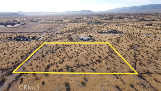 Detail Gallery Image 18 of 21 For 61769 Cowan Ln, Joshua Tree,  CA 92252 - – Beds | – Baths