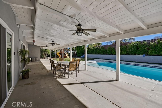 Detail Gallery Image 58 of 66 For 24216 Calvert St, Woodland Hills,  CA 91367 - 5 Beds | 3/1 Baths