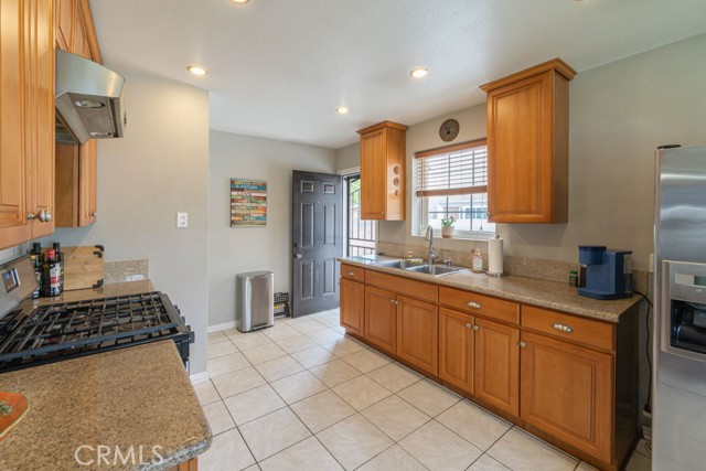 Detail Gallery Image 11 of 43 For 6768 Gardenia Ave, Long Beach,  CA 90805 - 2 Beds | 1 Baths
