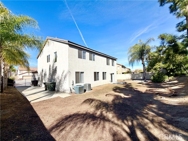 Detail Gallery Image 40 of 43 For 8182 Bon View Dr, Riverside,  CA 92508 - 5 Beds | 3 Baths