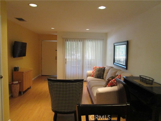 Image 10 for 2800 Los Felices CIR #203