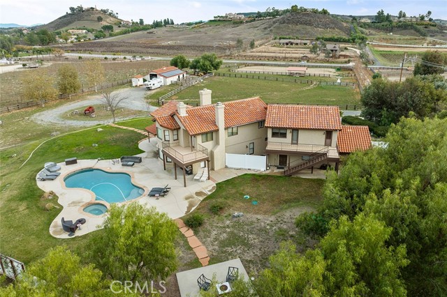 Detail Gallery Image 1 of 50 For 38405 Avenida La Cresta, Murrieta,  CA 92562 - 4 Beds | 4 Baths