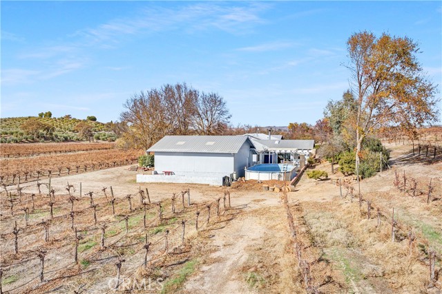 Detail Gallery Image 71 of 74 For 4540 E Highway 41, Paso Robles,  CA 93446 - 7 Beds | 3/1 Baths