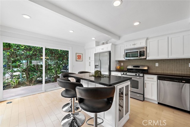 Detail Gallery Image 17 of 75 For 23279 Atlantis Way, Dana Point,  CA 92629 - 2 Beds | 2/1 Baths