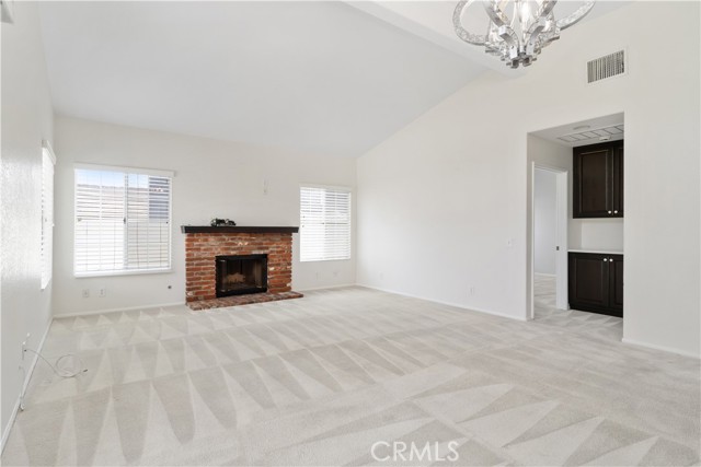 1062 Brookfield Place, Glendora CA: https://media.crmls.org/medias/f281fbf8-4aa2-4f60-9606-1cc01ea3bf90.jpg