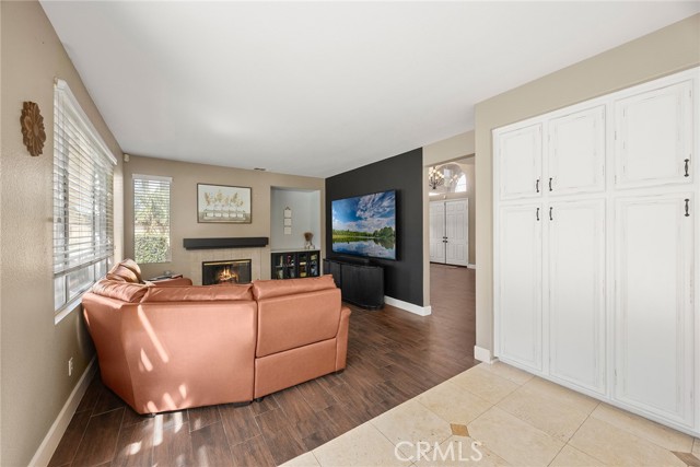 Detail Gallery Image 6 of 36 For 1832 Couples, Corona,  CA 92883 - 4 Beds | 2/1 Baths