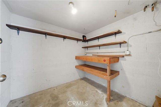 6101 Fulton Avenue, 9 photo 31
