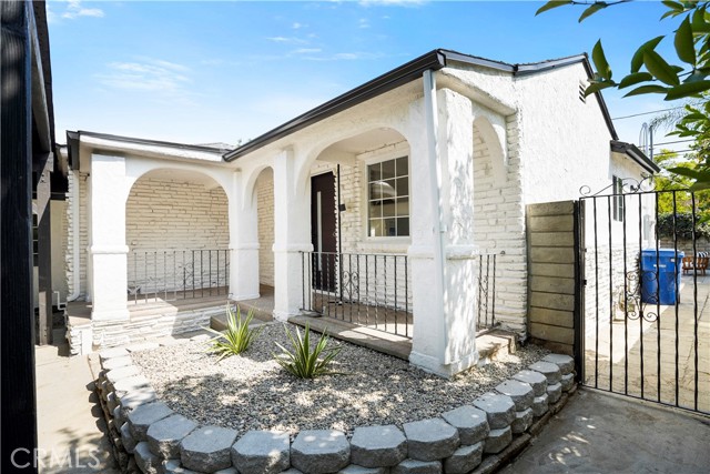 Detail Gallery Image 48 of 51 For 18324 Sylvan St, Tarzana,  CA 91335 - 4 Beds | 2 Baths