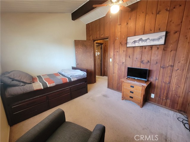 7161 N Atlantic Place, Long Beach CA: https://media.crmls.org/medias/f286e400-36b9-405f-bd34-e6d91cbaa832.jpg