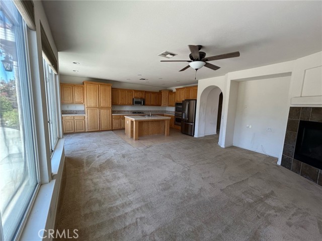 Detail Gallery Image 9 of 39 For 9770 Heatherhearst Dr, Chowchilla,  CA 93610 - 3 Beds | 2 Baths