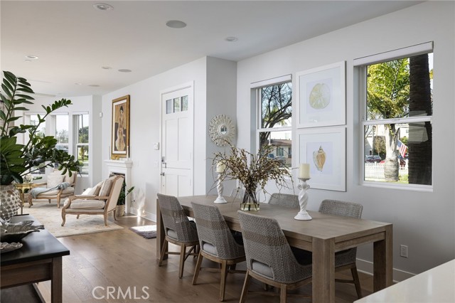 Detail Gallery Image 12 of 52 For 428 7th, Huntington Beach,  CA 92648 - 3 Beds | 3/1 Baths