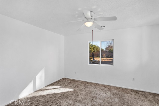 Detail Gallery Image 36 of 58 For 13027 Quapaw, Apple Valley,  CA 92308 - 4 Beds | 3/1 Baths