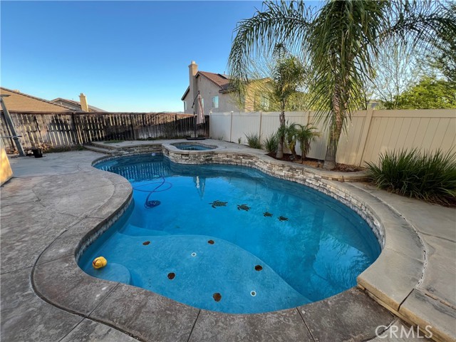 Detail Gallery Image 3 of 39 For 29151 Stone Ridge St, Menifee,  CA 92584 - 4 Beds | 3 Baths