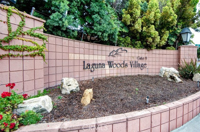 Detail Gallery Image 27 of 32 For 2198 via Mariposa #D,  Laguna Woods,  CA 92637 - 2 Beds | 2 Baths