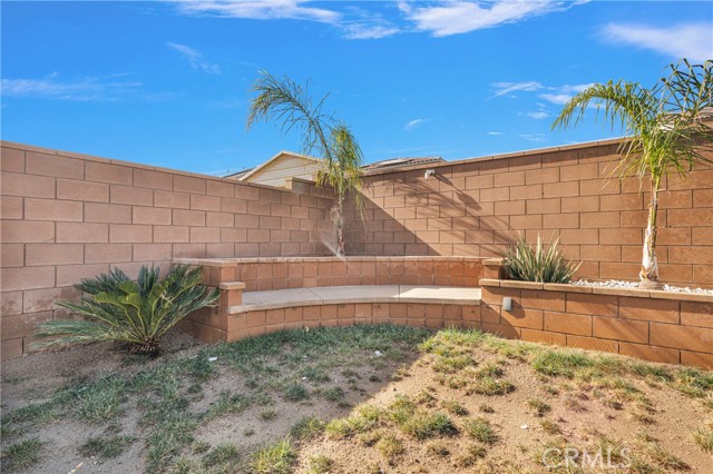 Detail Gallery Image 43 of 43 For 15136 Onyx Rd, Victorville,  CA 92394 - 4 Beds | 2/1 Baths