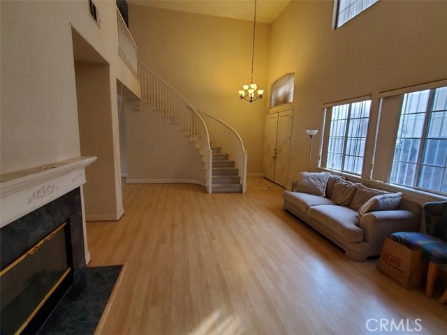 Detail Gallery Image 7 of 28 For 430 S Pomelo Ave, Monterey Park,  CA 91755 - 4 Beds | 3/1 Baths