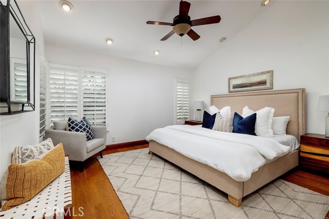 Detail Gallery Image 10 of 20 For 910 Lake St, Huntington Beach,  CA 92648 - 3 Beds | 2 Baths