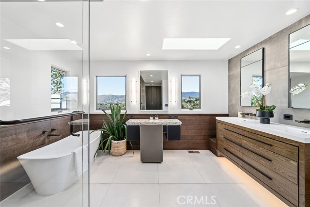 Detail Gallery Image 44 of 68 For 769 Greystone Pl, San Luis Obispo,  CA 93401 - 3 Beds | 3/1 Baths