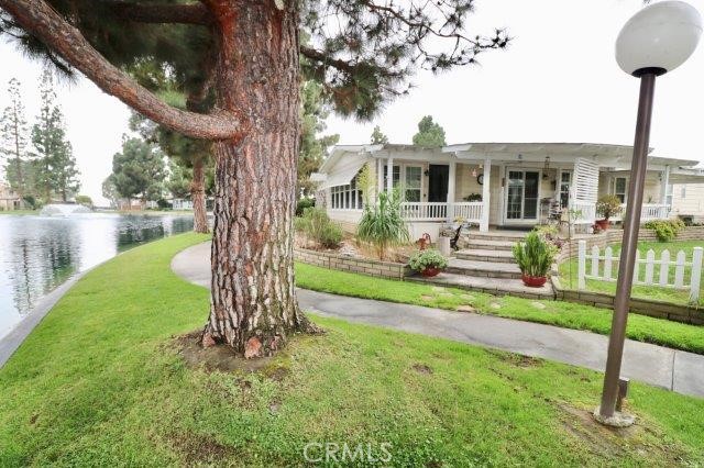 Detail Gallery Image 15 of 43 For 14036 Lake View Dr #143,  La Mirada,  CA 90638 - 2 Beds | 2 Baths