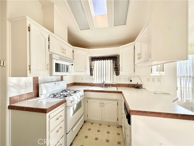 Detail Gallery Image 11 of 19 For 83 Bonanza #35,  Palm Springs,  CA 92262 - 1 Beds | 1 Baths