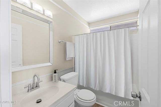 Detail Gallery Image 15 of 20 For 16509 Mackennas Gold Ave, Palmdale,  CA 93591 - 3 Beds | 2 Baths