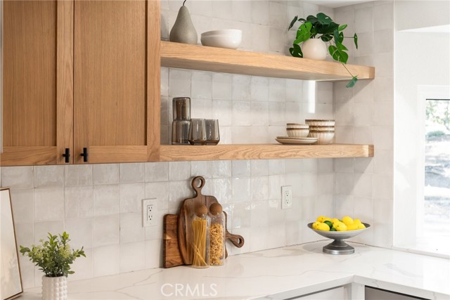 Detail Gallery Image 10 of 36 For 1367 Teepee Dr, Escondido,  CA 92027 - 4 Beds | 4 Baths