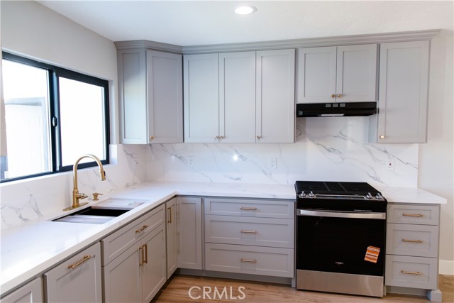 Detail Gallery Image 27 of 42 For 4887 Philadelphia St, Chino,  CA 91710 - 4 Beds | 2 Baths