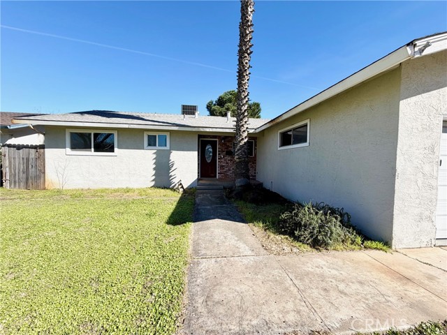 Detail Gallery Image 3 of 31 For 3018 Marie Ct, Merced,  CA 95340 - 3 Beds | 2 Baths