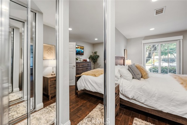 Detail Gallery Image 13 of 43 For 1845 Anaheim Ave #12B,  Costa Mesa,  CA 92627 - 3 Beds | 2 Baths