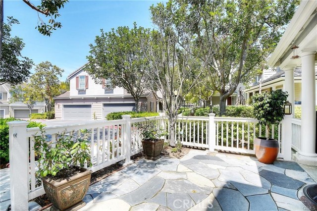 Detail Gallery Image 14 of 21 For 9 Whitworth St, Ladera Ranch,  CA 92694 - 3 Beds | 2/1 Baths