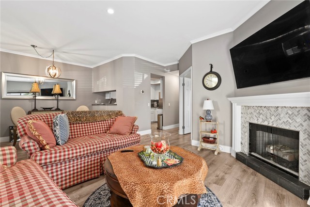 Detail Gallery Image 3 of 23 For 87 Mcafee Ct, Thousand Oaks,  CA 91360 - 3 Beds | 2 Baths