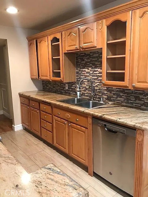 4501 Cedros Avenue, Sherman Oaks CA: https://media.crmls.org/medias/f28cfcdc-4e41-4ec8-b445-17c3754247c1.jpg