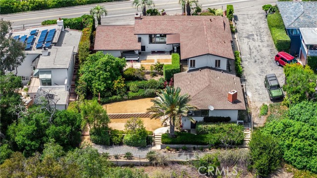 1961 Temple Hills Drive, Laguna Beach CA: https://media.crmls.org/medias/f28d5793-0d4e-40f2-b275-64e08a0aafe6.jpg