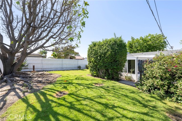 228 W OLD MILL, Corona CA: https://media.crmls.org/medias/f28e0f65-f132-42a9-9e4c-f4b8ded4ad5b.jpg