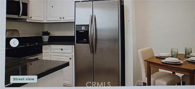 Detail Gallery Image 3 of 11 For 13941 Sherman, Van Nuys,  CA 91405 - 2 Beds | 2 Baths