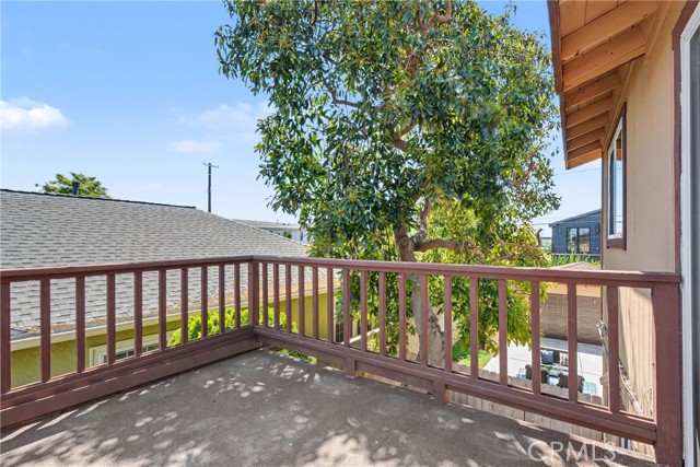 Detail Gallery Image 39 of 45 For 4055 Alla Rd, Los Angeles,  CA 90066 - 5 Beds | 3 Baths