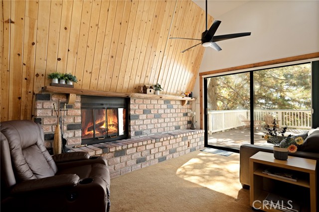 Image 3 of 34 For 30951 Glen Oak